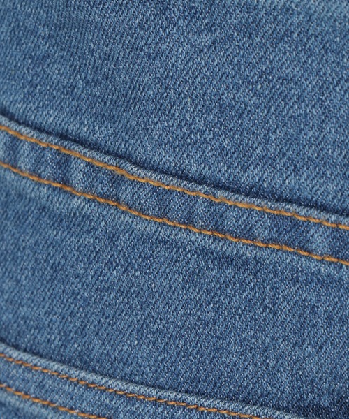 ikka（イッカ）の「デニムストレッチスキニーパンツ（デニムパンツ・レディース・ブルー/オフホワイト/ネイビー・M/L/S）」の14枚目の写真