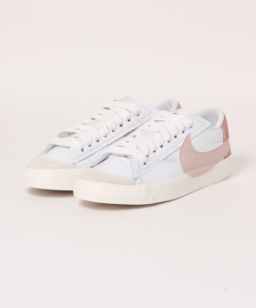 NIKE(ナイキ)の「【NIKE】DQ1470-102 W BLAZER LOW '77 JUMBO(スニーカー・レディース・ホワイト・23cm/23.5cm/24cm/24.5cm)」の1枚目の写真
