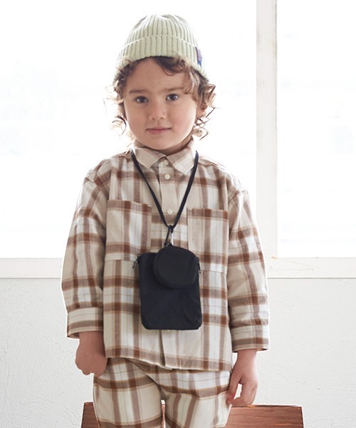 petit main（プティマイン）の「マルチミニポシェット（ショルダーバッグ・キッズ・ブラック/ベージュ・FREE）」の20枚目の写真