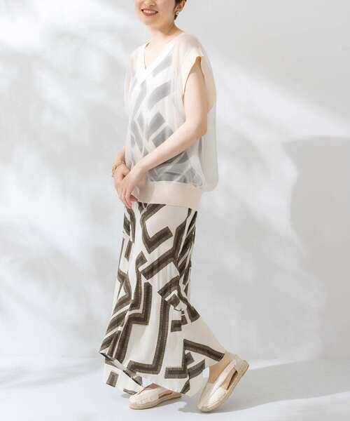 KBF（ケイビーエフ）の「メイズパターンアシンメトリーキャミワンピース（ワンピース・レディース・ホワイト系その他/グリーン系その他・ONE）」の3枚目の写真