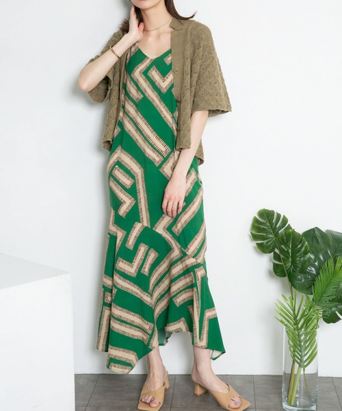 KBF（ケイビーエフ）の「メイズパターンアシンメトリーキャミワンピース（ワンピース・レディース・ホワイト系その他/グリーン系その他・ONE）」の16枚目の写真