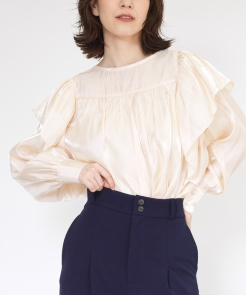 RANAN（ラナン）の「ボリュームフリルブラウス（シャツ/ブラウス・レディース・ブラック/オフホワイト/ライラック・M/LL/L）」の10枚目の写真