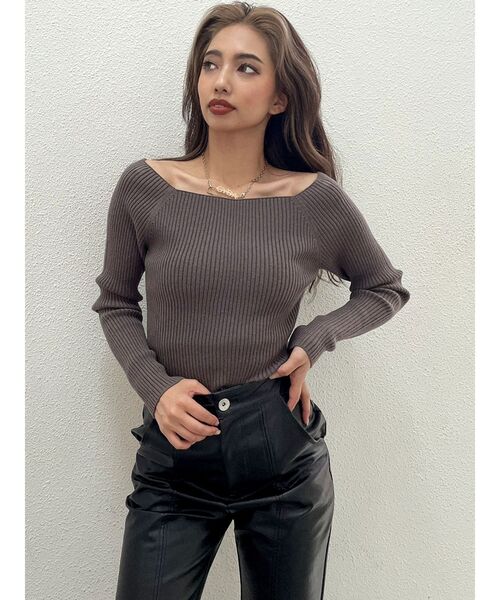 GYDA（ジェイダ）の「オフショルリブニットトップス（ニット/セーター・レディース・オフホワイト/チャコールグレー/ブラック・FREE）」の9枚目の写真