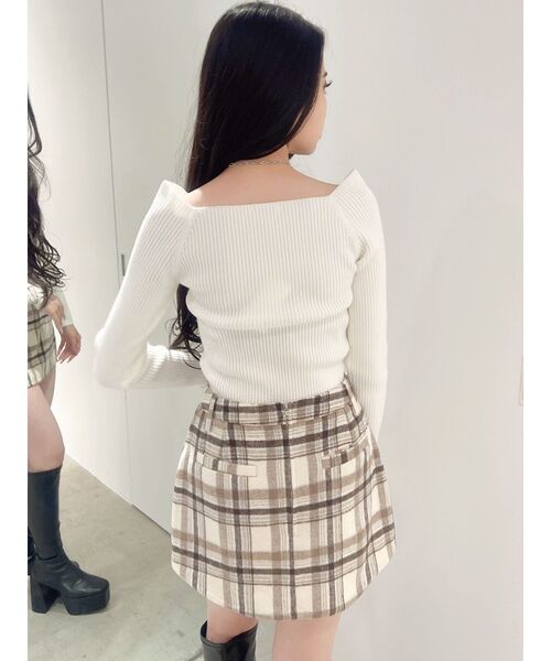 GYDA（ジェイダ）の「オフショルリブニットトップス（ニット/セーター・レディース・オフホワイト/チャコールグレー/ブラック・FREE）」の18枚目の写真