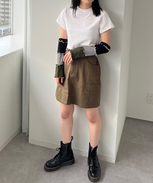 kutir(クティール)の「【SETUP可】メローアームウォーマー(アームカバー・レディース・ホワイト/ブラック/ネイビー/カーキ・FREE)」の12枚目の写真