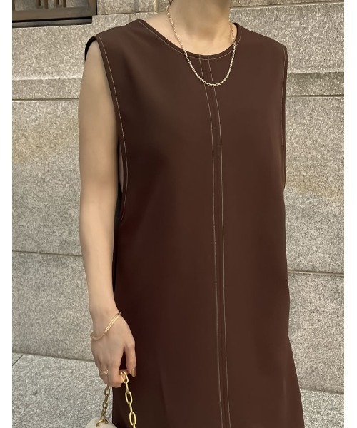 Re:EDIT（リエディ）の「[低身長/高身長サイズ有]前後2WAY配色ステッチVネックジャンパースカート（ジャンパースカート・レディース・ブラック/ブラウン・MEDIUM/LARGE/SHORT/TALL）」の16枚目の写真