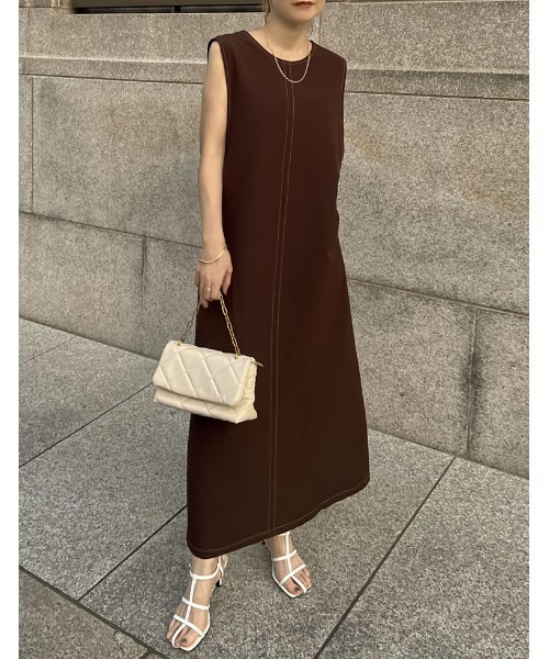 Re:EDIT（リエディ）の「[低身長/高身長サイズ有]前後2WAY配色ステッチVネックジャンパースカート（ジャンパースカート・レディース・ブラック/ブラウン・MEDIUM/LARGE/SHORT/TALL）」の17枚目の写真