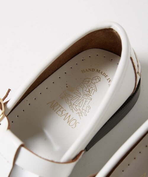 Firsthand(ファーストハンド)の「ARTESANOS/アルテサノス Tストラップローファー(ローファー・レディース・ブラック/ホワイト・36/38/37)」の12枚目の写真