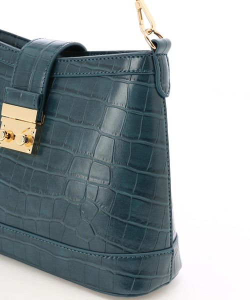 LIPSERVICE（リップサービス）の「クロコカーブチェーンバッグ（ハンドバッグ・レディース・ブラック/グリーン/ピンク・FREE）」の7枚目の写真