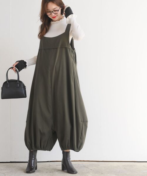 rps（アールピーエス）の「フェイクスウェードボリュームヘムオールインワン（サロペット/オーバーオール・レディース・チャコールグレー/ブラック/カーキ/カーキブラウン/モカ・フリー）」の5枚目の写真