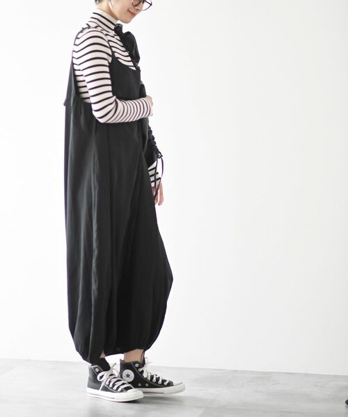 rps（アールピーエス）の「フェイクスウェードボリュームヘムオールインワン（サロペット/オーバーオール・レディース・チャコールグレー/ブラック/カーキ/カーキブラウン/モカ・フリー）」の9枚目の写真