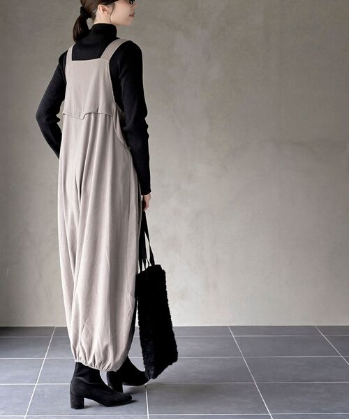 rps（アールピーエス）の「フェイクスウェードボリュームヘムオールインワン（サロペット/オーバーオール・レディース・チャコールグレー/ブラック/カーキ/カーキブラウン/モカ・フリー）」の18枚目の写真