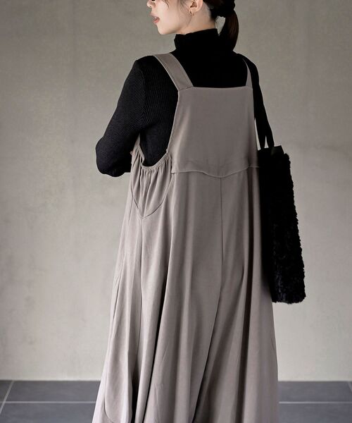 rps（アールピーエス）の「フェイクスウェードボリュームヘムオールインワン（サロペット/オーバーオール・レディース・チャコールグレー/ブラック/カーキ/カーキブラウン/モカ・フリー）」の21枚目の写真