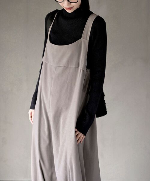 rps（アールピーエス）の「フェイクスウェードボリュームヘムオールインワン（サロペット/オーバーオール・レディース・チャコールグレー/ブラック/カーキ/カーキブラウン/モカ・フリー）」の22枚目の写真