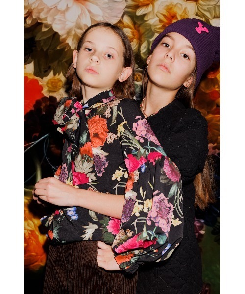 CHRISTINA  ROHDE（クリスティーナローデ）の「Christina Rhode  / 花柄 リボン パフスリーブ ブラウス（シャツ/ブラウス・キッズ・ブラック・2Y/4Y/8Y/10Y/6Y）」の3枚目の写真