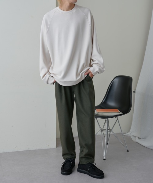 COLONY 2139（コロニートゥーワンスリーナイン）の「ストレッチリブラグランプルオーバー（Tシャツ/カットソー・メンズ・ブラック/オフホワイト/チャコールグレー・MEDIUM/LARGE/X-LARGE）」の18枚目の写真