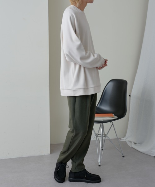 COLONY 2139（コロニートゥーワンスリーナイン）の「ストレッチリブラグランプルオーバー（Tシャツ/カットソー・メンズ・ブラック/オフホワイト/チャコールグレー・MEDIUM/LARGE/X-LARGE）」の19枚目の写真