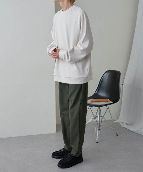 COLONY 2139（コロニートゥーワンスリーナイン）の「ストレッチリブラグランプルオーバー（Tシャツ/カットソー・メンズ・ブラック/オフホワイト/チャコールグレー・MEDIUM/LARGE/X-LARGE）」の22枚目の写真