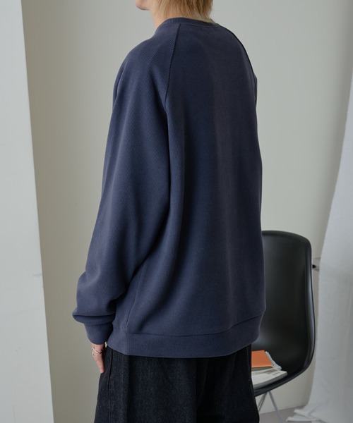 COLONY 2139（コロニートゥーワンスリーナイン）の「ストレッチリブラグランプルオーバー（Tシャツ/カットソー・メンズ・ブラック/オフホワイト/チャコールグレー・MEDIUM/LARGE/X-LARGE）」の6枚目の写真