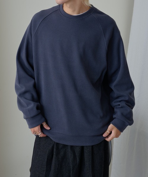 COLONY 2139（コロニートゥーワンスリーナイン）の「ストレッチリブラグランプルオーバー（Tシャツ/カットソー・メンズ・ブラック/オフホワイト/チャコールグレー・MEDIUM/LARGE/X-LARGE）」の9枚目の写真