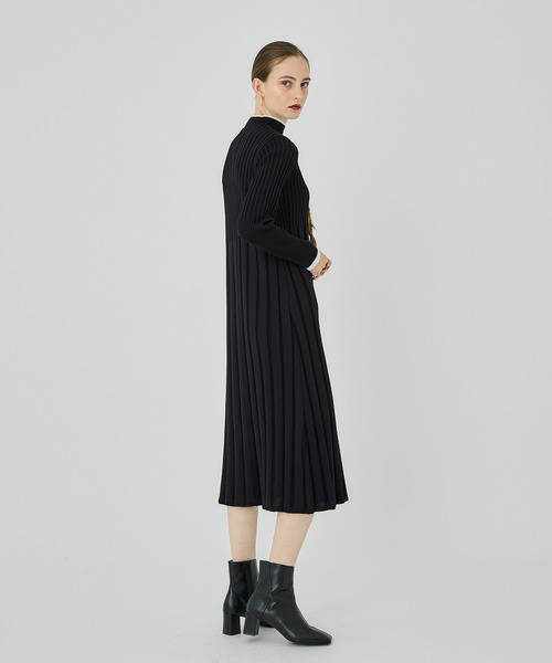 UNITED TOKYO（ユナイテッドトウキョウ）の「ランダムリブワンピース