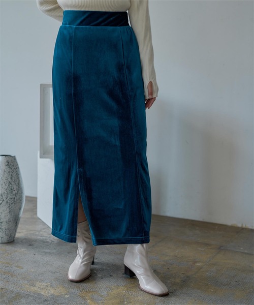 miette(ミエット)の「フロントスリットベロアロングスカート(スカート・レディース・ブルー/グリーン/ブラック・FREE)」の19枚目の写真