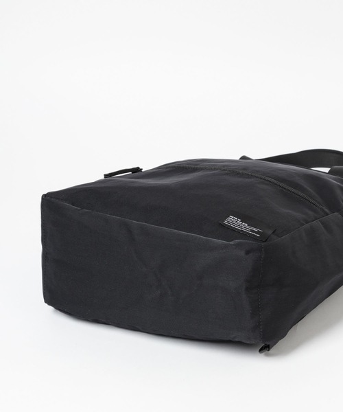 GLOBAL WORK(グローバルワーク)の「洗えるマルチWAYバッグ/183378(トートバッグ・キッズ・サックスブルー/ブラック・ONE SIZE)」の4枚目の写真