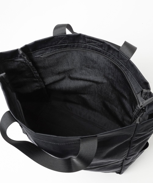 GLOBAL WORK(グローバルワーク)の「洗えるマルチWAYバッグ/183378(トートバッグ・キッズ・サックスブルー/ブラック・ONE SIZE)」の6枚目の写真