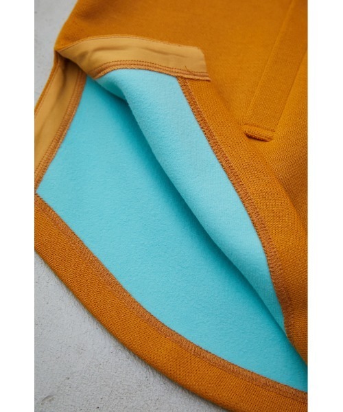 AZUL by moussy（アズールバイマウジー）の「DOUBLE FACE H/N HOODIE/ダブルフェイスハイネックフーディー（パーカー・レディース・ダークオレンジ/ダークネイビー/アイボリー・SMALL/MEDIUM）」の14枚目の写真