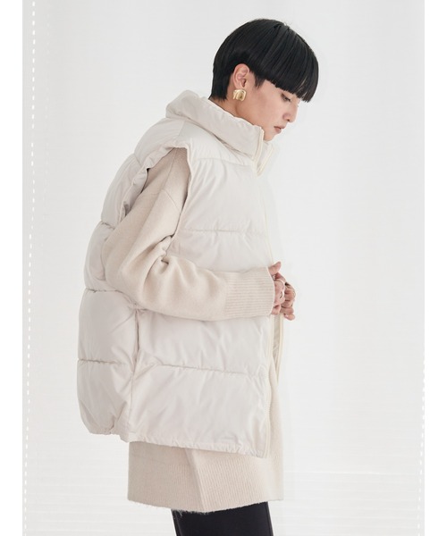 AMERICAN HOLIC（アメリカンホリック）の「あったかBIG中綿ベスト（ダウンベスト・レディース・アイボリー/ブラック・FREE）」の6枚目の写真