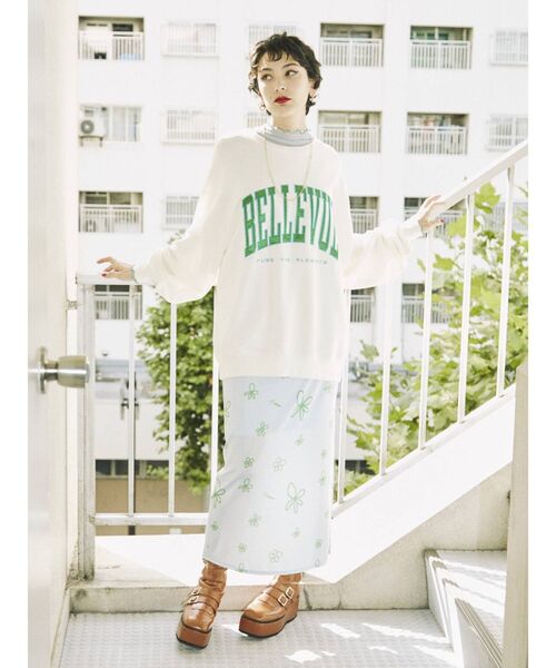 jouetie（ジュエティ）の「アートフラワースリットナロースカート（スカート・レディース・ブルー/ブラック/ピンク・MEDIUM）」の18枚目の写真