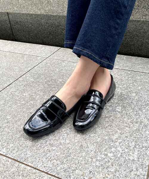 OPAQUE.CLIP（オペークドットクリップ）の「◆エナメルフラットローファー（その他シューズ・レディース・ベージュ/ブラック・02/03）」の3枚目の写真