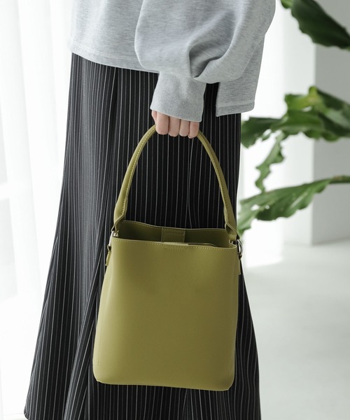 LAKOLE（ラコレ）の「ワンハンドル2WAYスクエアバッグ / 177544（トートバッグ・レディース・ブラック/オフホワイト/グリーン/ベージュ/ライトブルー・FREE）」の5枚目の写真