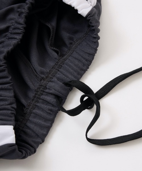 repipi armario（レピピ アルマリオ）の「【repipi armario / レピピアルマリオ】キッズジャージ上下セット　ジャージ　ラインパンツ（ジャージ・キッズ・ネイビー/チャコールグレー/ブラック・170/160/150/140）」の6枚目の写真