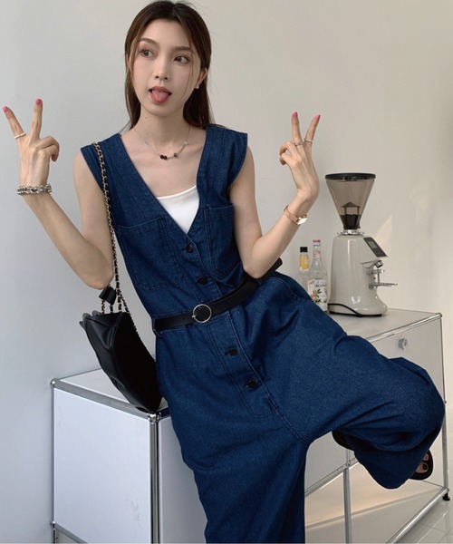 meJane(ミージェーン)の「ウエストマーク ワイドデニムオーバーオール(サロペット/オーバーオール・レディース・インディゴブルー・FREE)」の4枚目の写真