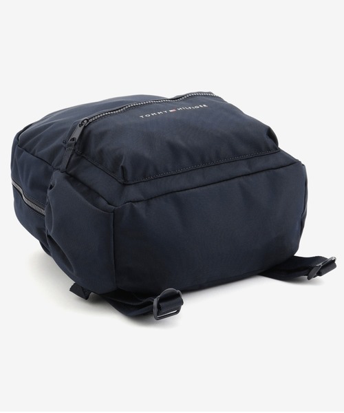 TOMMY HILFIGER(トミーヒルフィガー)の「エッセンシャルロゴバックパック(バックパック/リュック・キッズ・ネイビー/マルチ・FREE)」の5枚目の写真