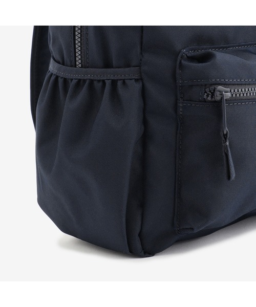 TOMMY HILFIGER(トミーヒルフィガー)の「エッセンシャルロゴバックパック(バックパック/リュック・キッズ・ネイビー/マルチ・FREE)」の7枚目の写真