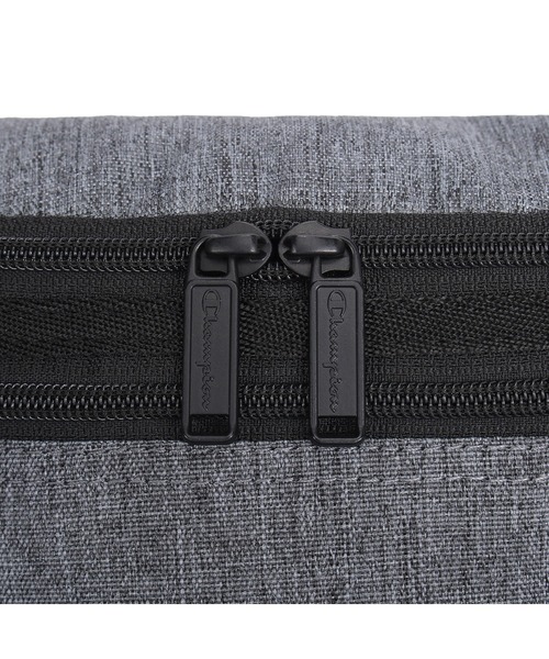 Champion（チャンピオン）の「Champion チャンピオン ドリュー ウエストバッグ 2L 67903（ボディバッグ/ウエストポーチ・メンズ・ネイビー/グレー/ブラック・FREE）」の4枚目の写真
