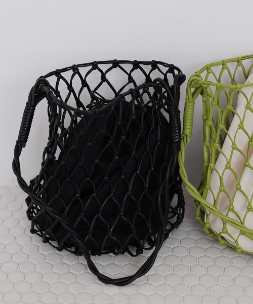 LAKOLE（ラコレ）の「メッシュタテ型ショルダーバッグ / 180313