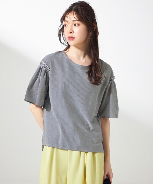 ANY SIS(エニィスィス)の「シルケットストライプ フレアスリーブ カットソー(Tシャツ/カットソー・レディース・ピンク系1/ライトグリーン系1/ライトイエロー系9/ネイビー系1/スカイブルー系1/ライラック系9・4)」の17枚目の写真