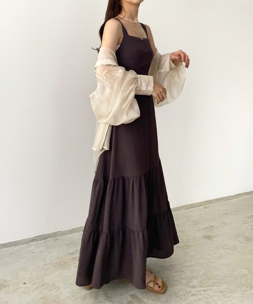 callautia（カラウティア）の「フロントデザインティアードワンピース