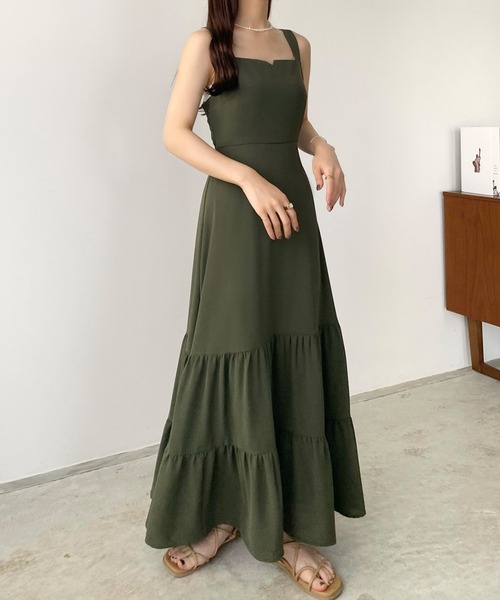 callautia（カラウティア）の「フロントデザインティアードワンピース