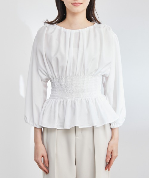 シャーリングペプラムブラウス