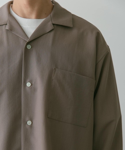 URBAN RESEARCH DOORS（アーバンリサーチドアーズ）の「『吸水速乾』セオアルファオープンカラーロングスリーブシャツ（シャツ/ブラウス・メンズ・オフホワイト/チャコールグレー/モカ・MEDIUM/LARGE）」の16枚目の写真