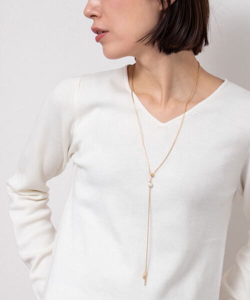 NOLLEY’S Sophi（ノーリーズソフィ）の「スライドパールY字ネックレス（ネックレス・レディース・ゴールド・FREE）」の6枚目の写真