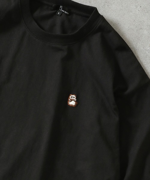 ZIP FIVE（ジップファイブ）の「【ZIP FIVE】動物刺繍 ワンポイント 綿100 ビッグシルエット 半袖 Tシャツ ユニセックス（Tシャツ/カットソー・レディース・ホワイト×ネイビー/オートミール/杢グレー/クリーム/ホワイト系/ホワイト系1/ホワイト系2/ホワイト系3/ブラック系/グレー系/ベージュ系/アイボリー系/ネイビー系/ネイビー系1/ネイビー系2/ネイビー/ブラック/ホワイト/ホワイト系7/ホワイト系8/ホワイト系4/ホワイト系6/ブラック系1/アイボリー系1/ネイビー系3/ネイビー系4/ホワイト系5/ベージュ系1・LARGE/MEDIUM/SMALL/X-LARGE）」の14枚目の写真