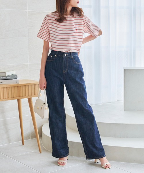 Isn't She?（イズントシー）の「ボーダー刺繍ロゴTシャツ（Tシャツ/カットソー・レディース・ブラック/レッド/ブルー・FREE）」の8枚目の写真