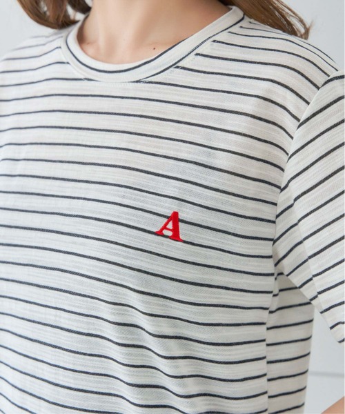 Isn't She?（イズントシー）の「ボーダー刺繍ロゴTシャツ（Tシャツ/カットソー・レディース・ブラック/レッド/ブルー・FREE）」の12枚目の写真