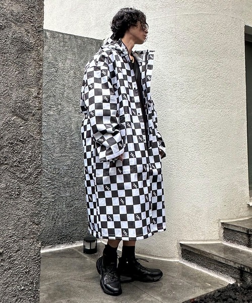 minsobi（ミンソビ）の「3color オーバーサイズレインコート（ナイロンジャケット・メンズ・チェック/ブラック/ベージュ・FREE）」の3枚目の写真