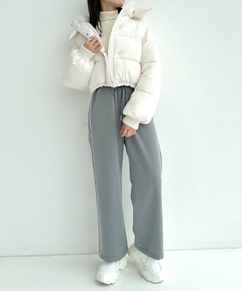 OLIVE des OLIVE（オリーブデオリーブ）の「中綿ショートブルゾン　1032070020（ダウンジャケット/コート・レディース・アイボリー/ブラック/ピンク・FREE）」の5枚目の写真